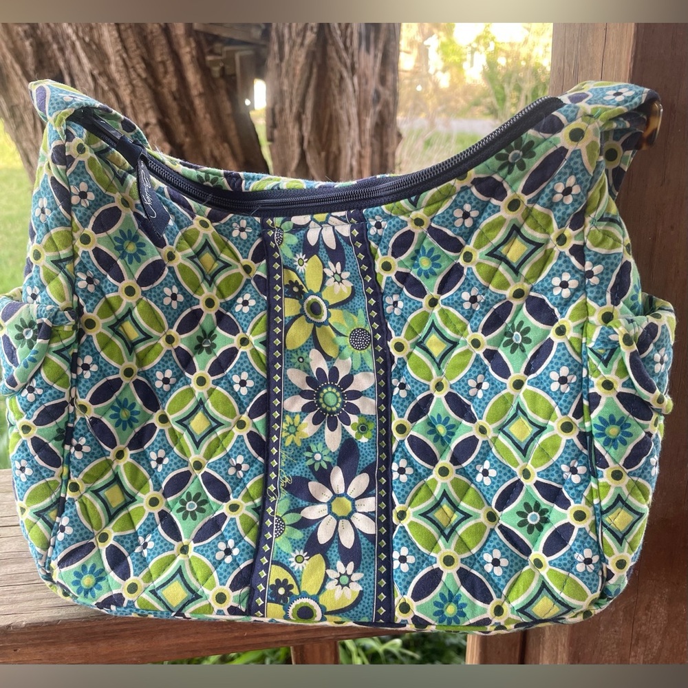 Vera Bradley Daisy Daisy Purse Retired
